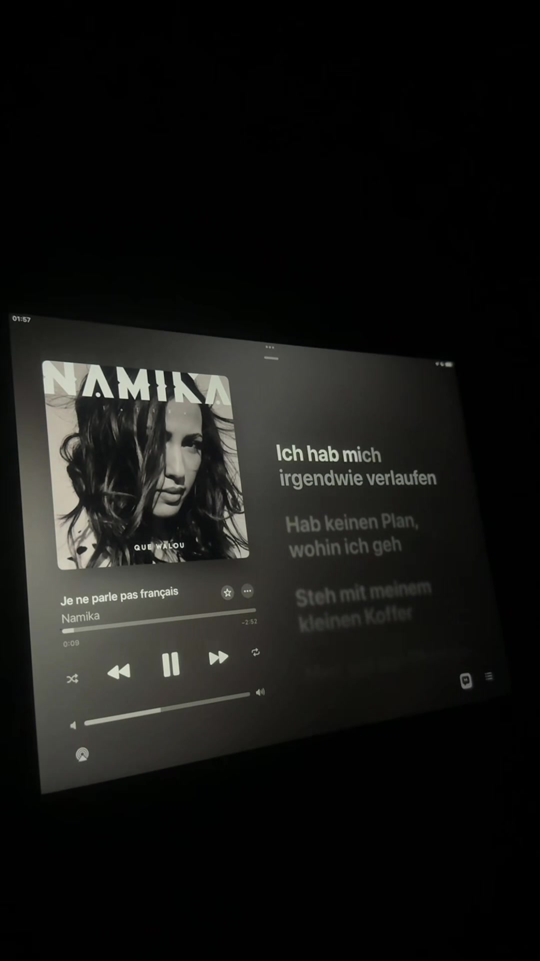 @h.lyrics
