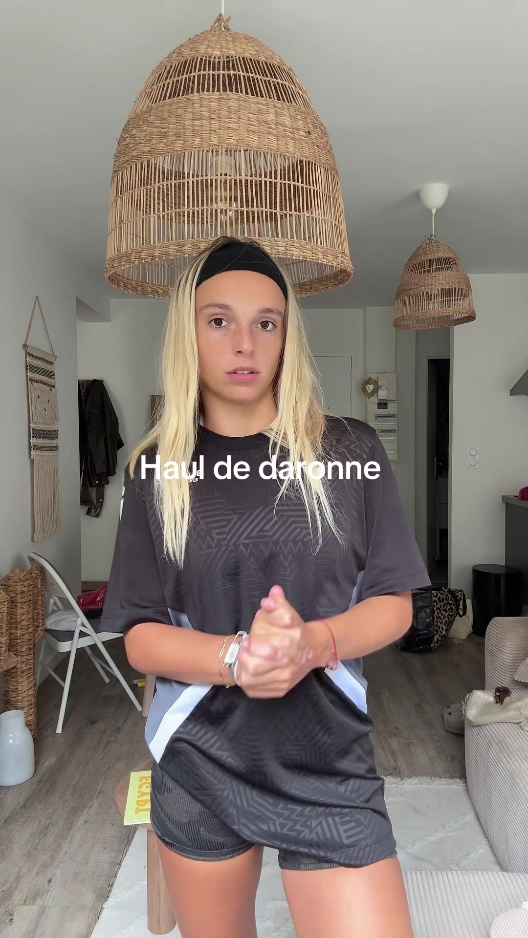 @AK