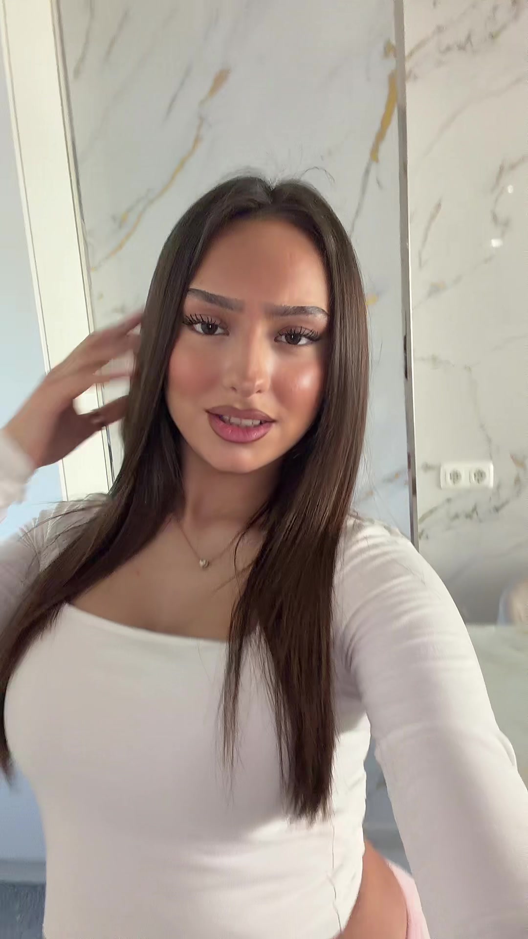 @Viola🇦🇱