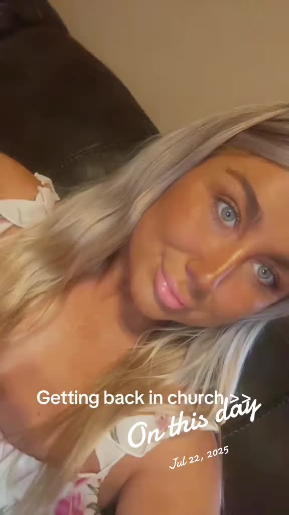 @Laceybarbieee