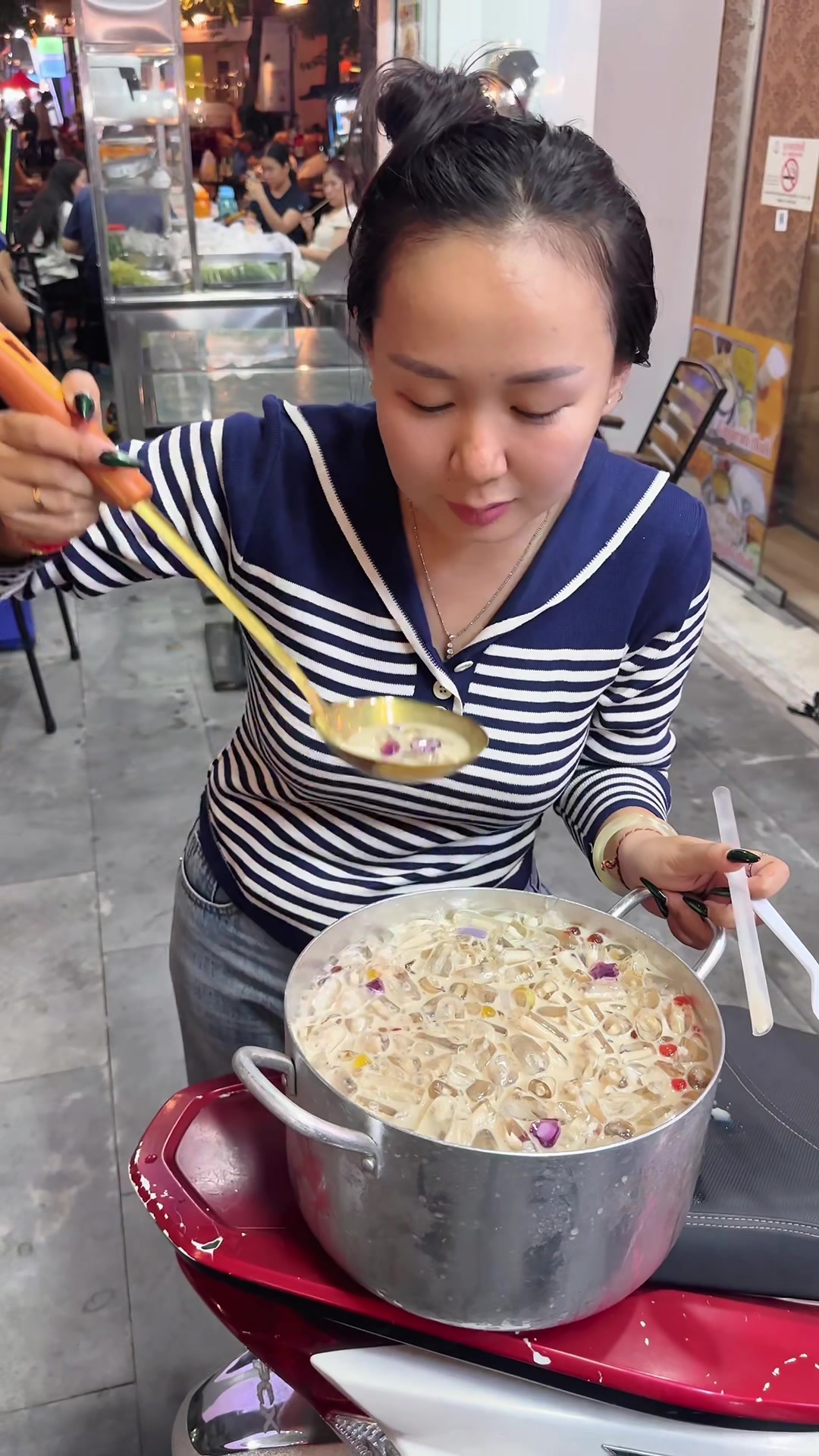 @Pisey - ពិសី