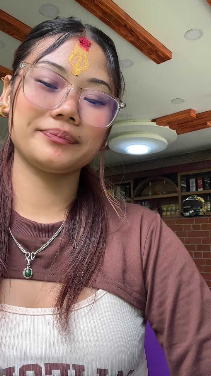 @सलिना 💜🍒