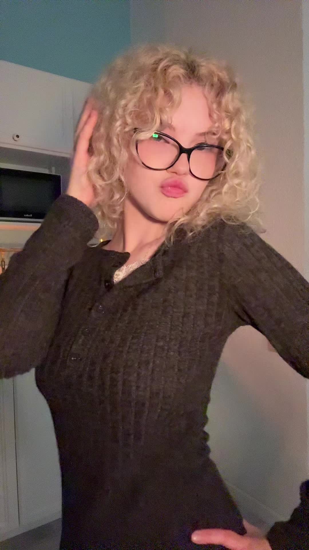@рия вэсликс <33