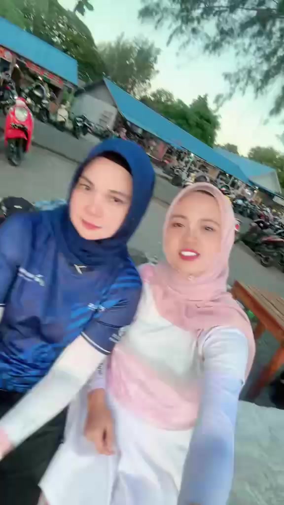 @Dina Oemri