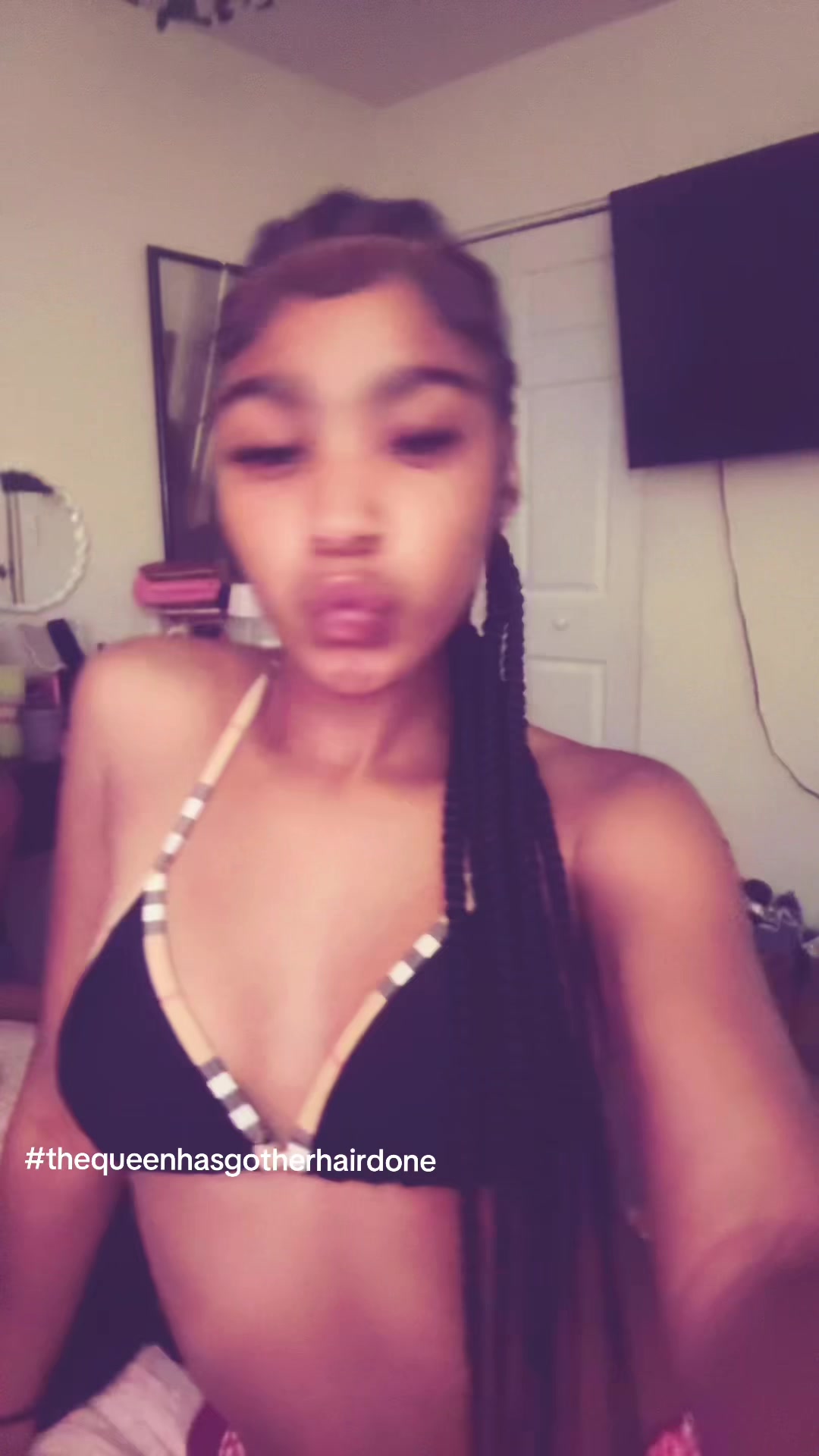 @niyahh