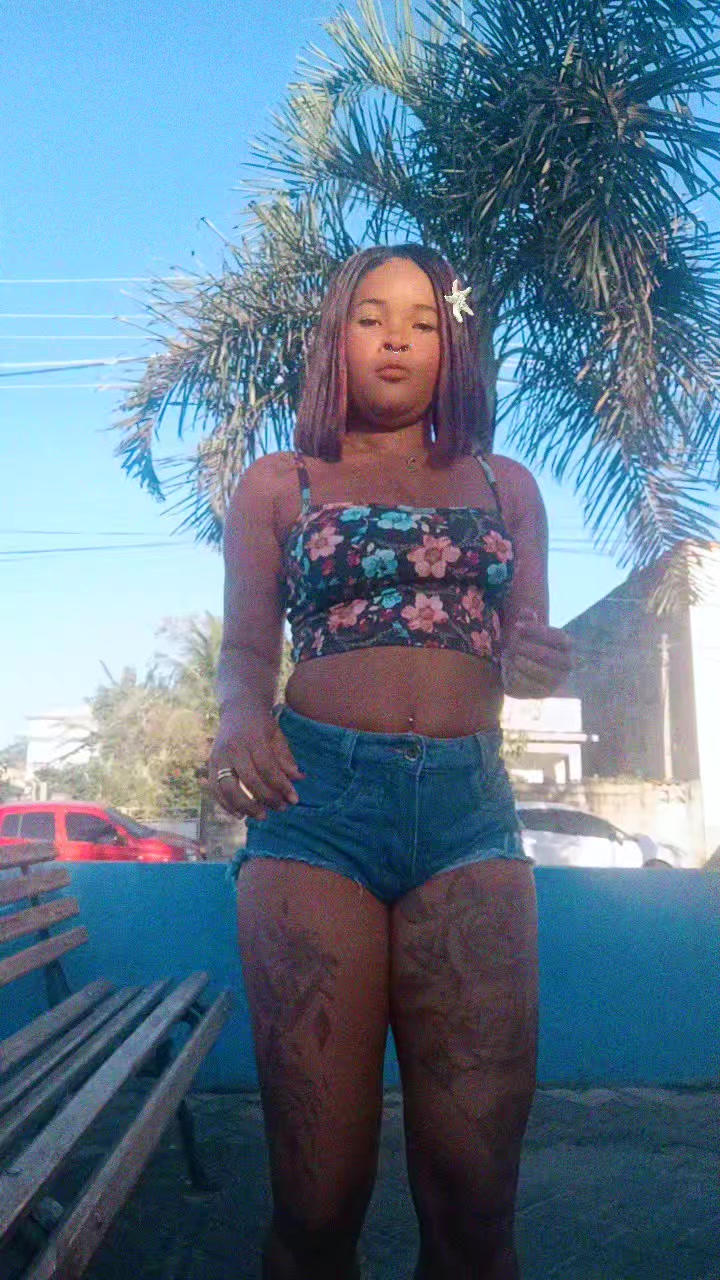 @aninhalopes