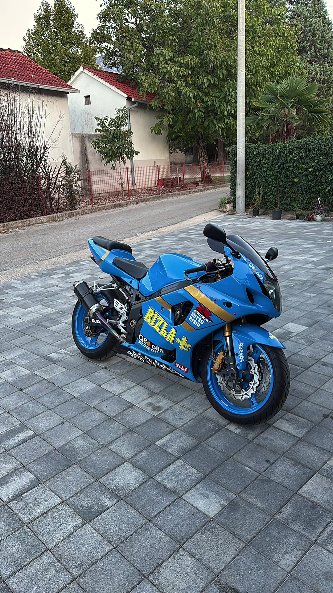 @jopa_r1
