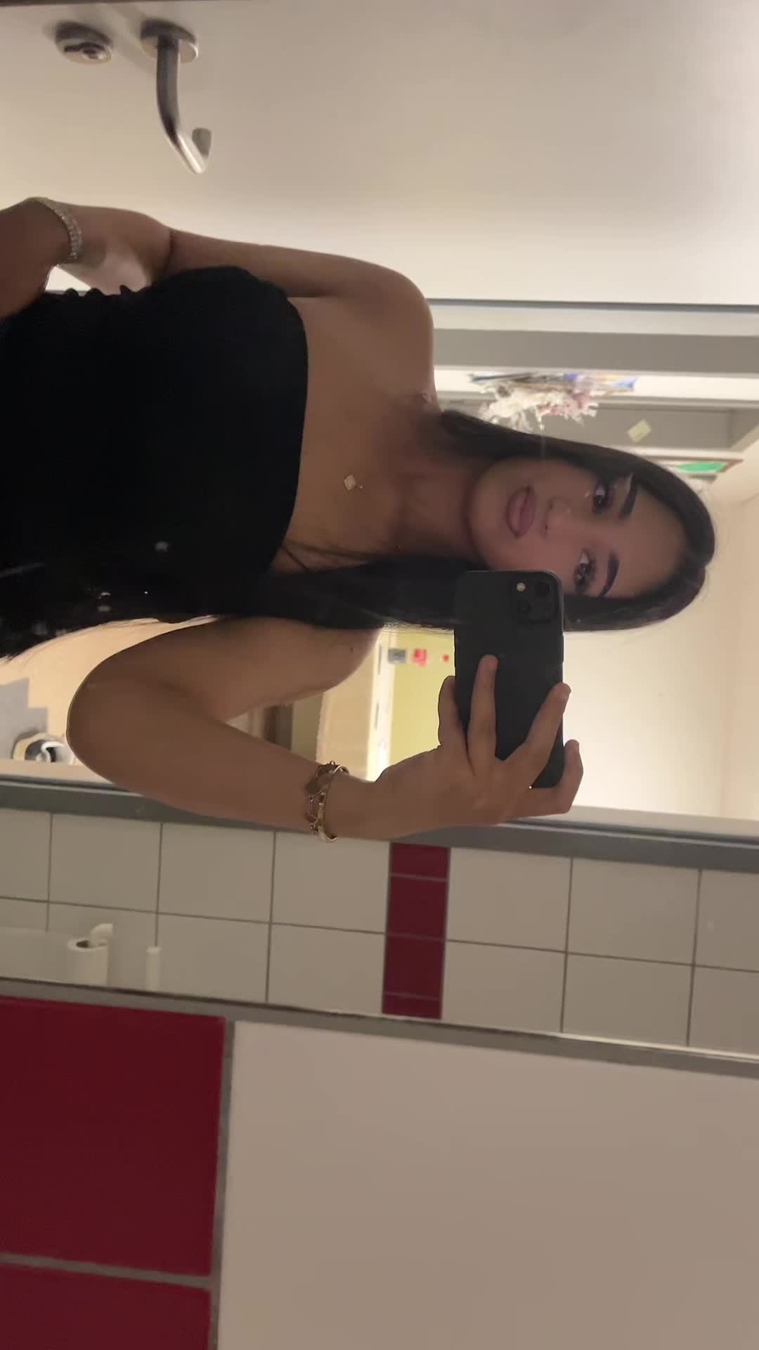 @Teodora