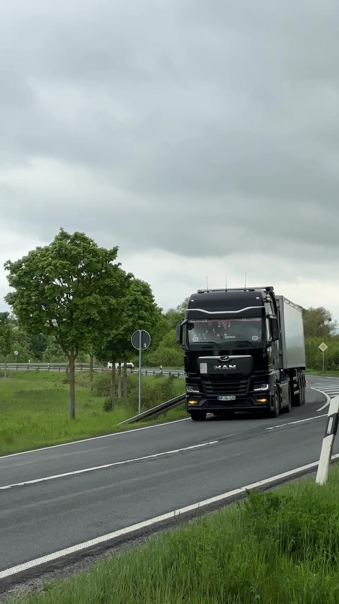 @truckspotter_mühlhausen
