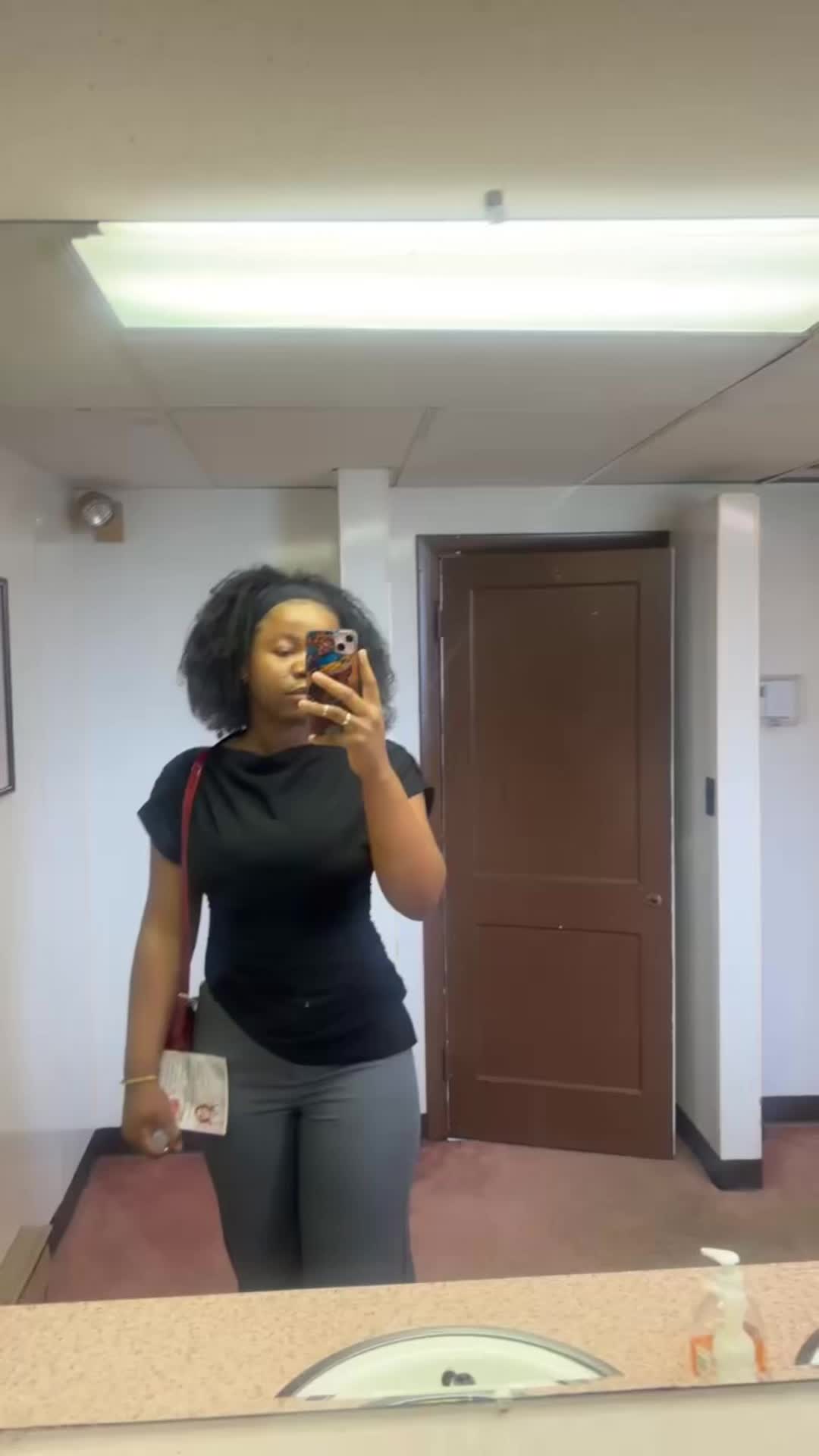 @QueenB