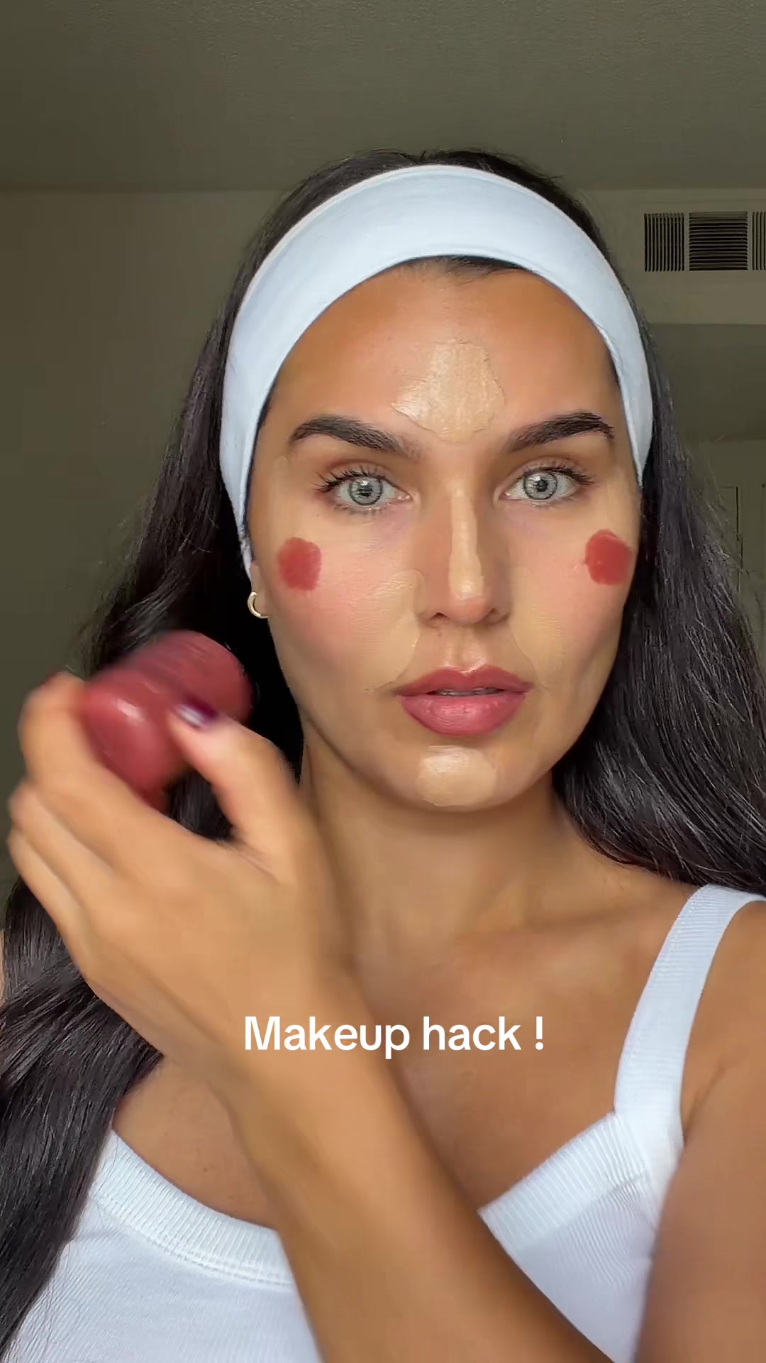 @Thelayora