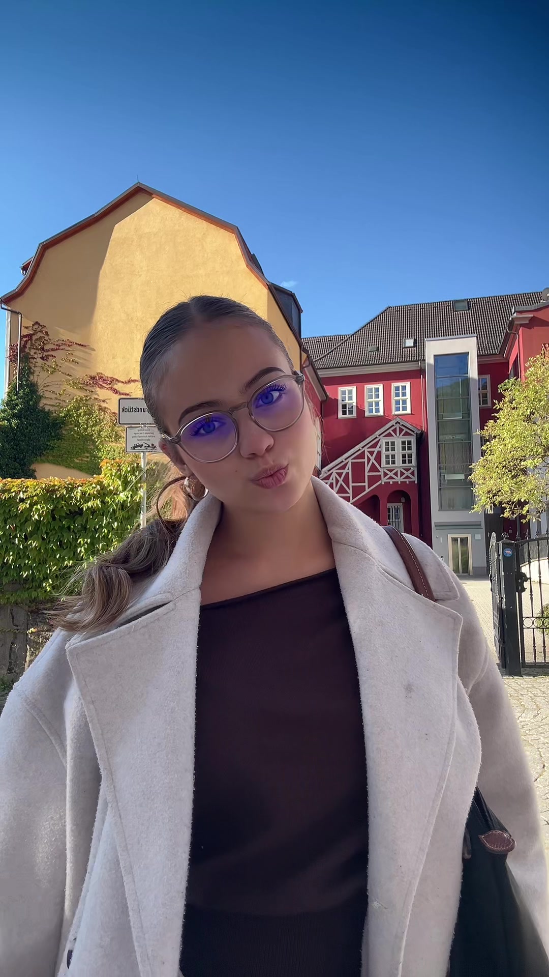 @lina