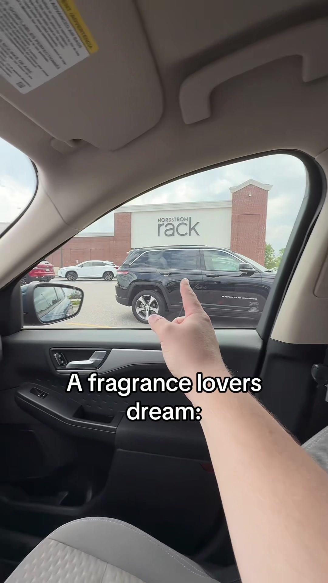 @ComedicScents