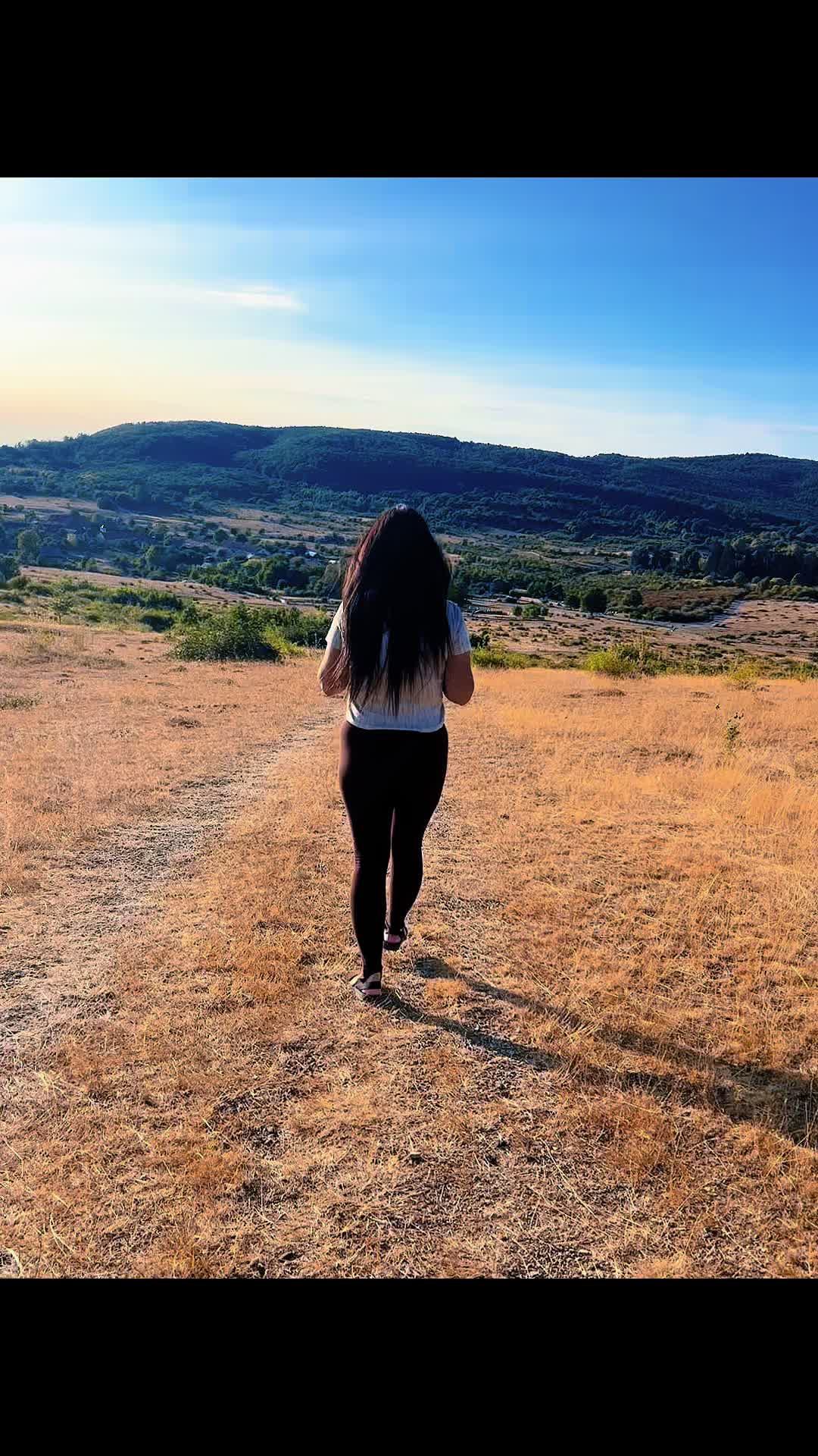 @Lihet Giorgiana