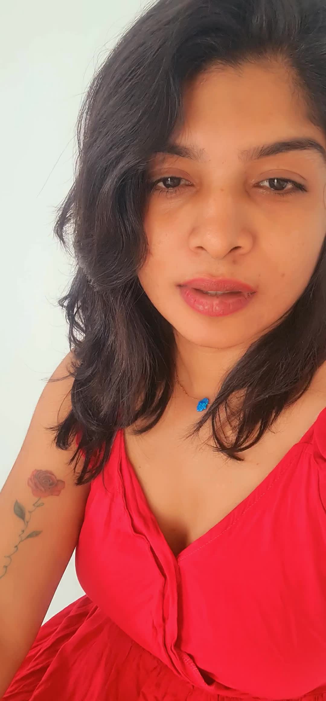 @K H U S H I 🤍🕊️