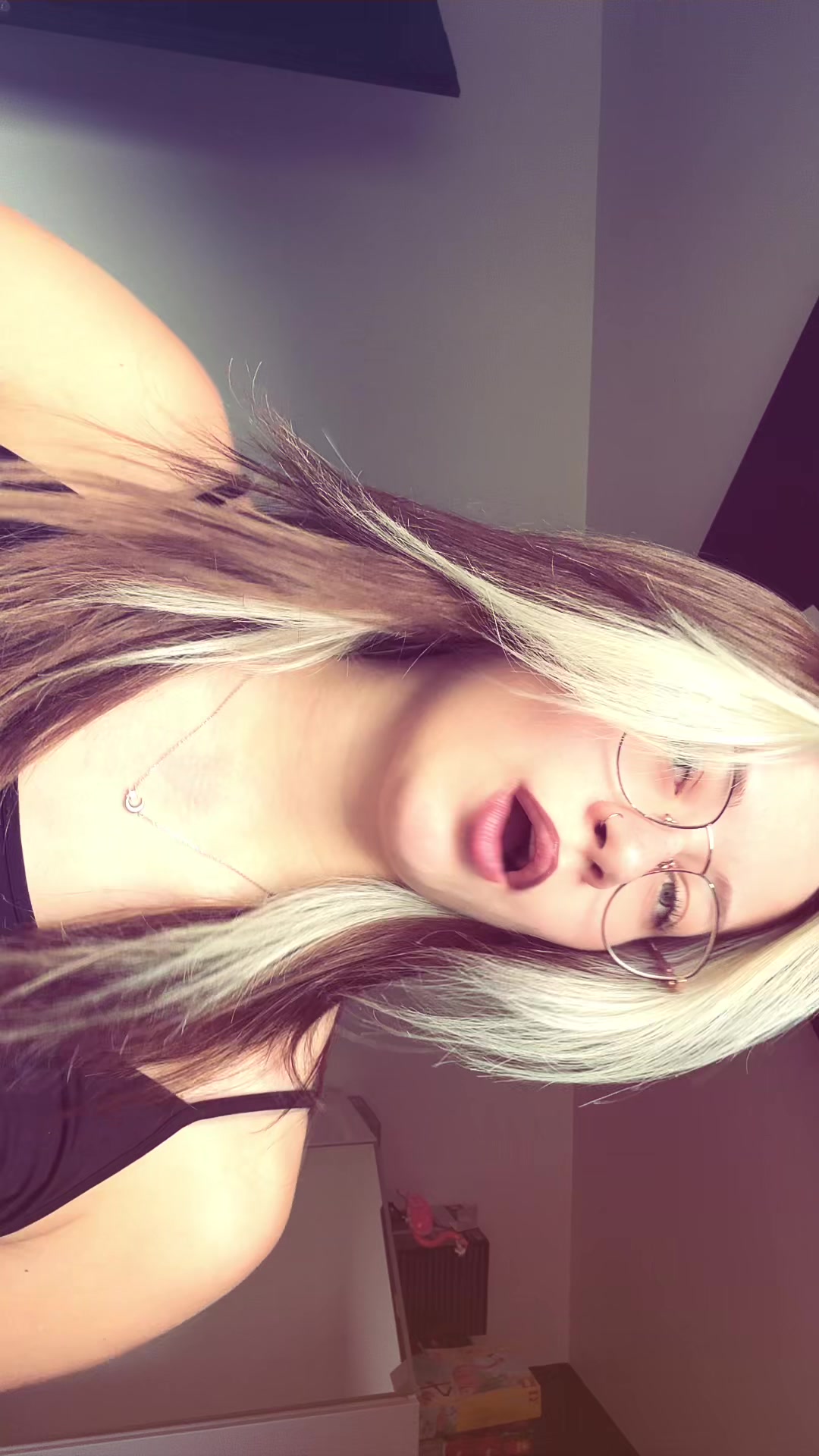@🦋 𝓀𝓁𝒶𝓊𝒹𝓀𝒶 🦋