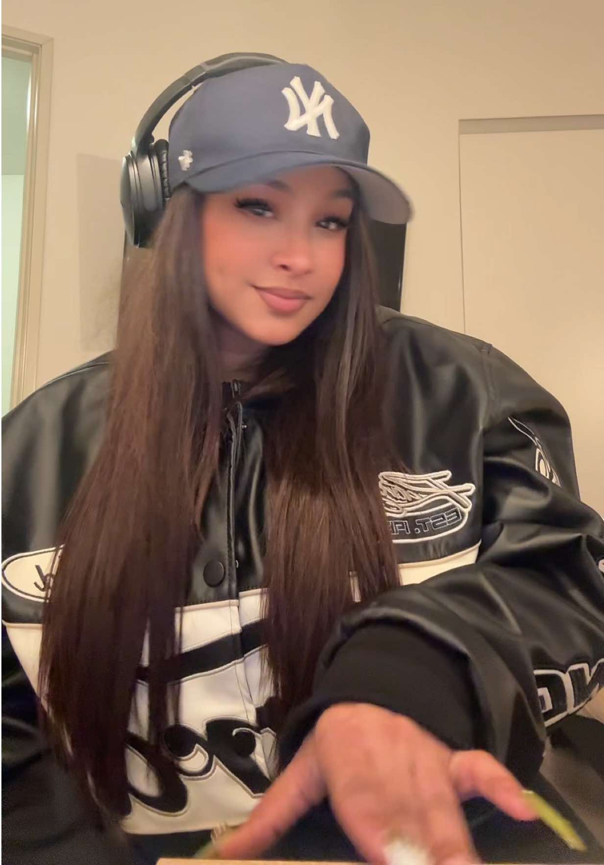 @ShantelMay &hearts;️🎙️⛽️