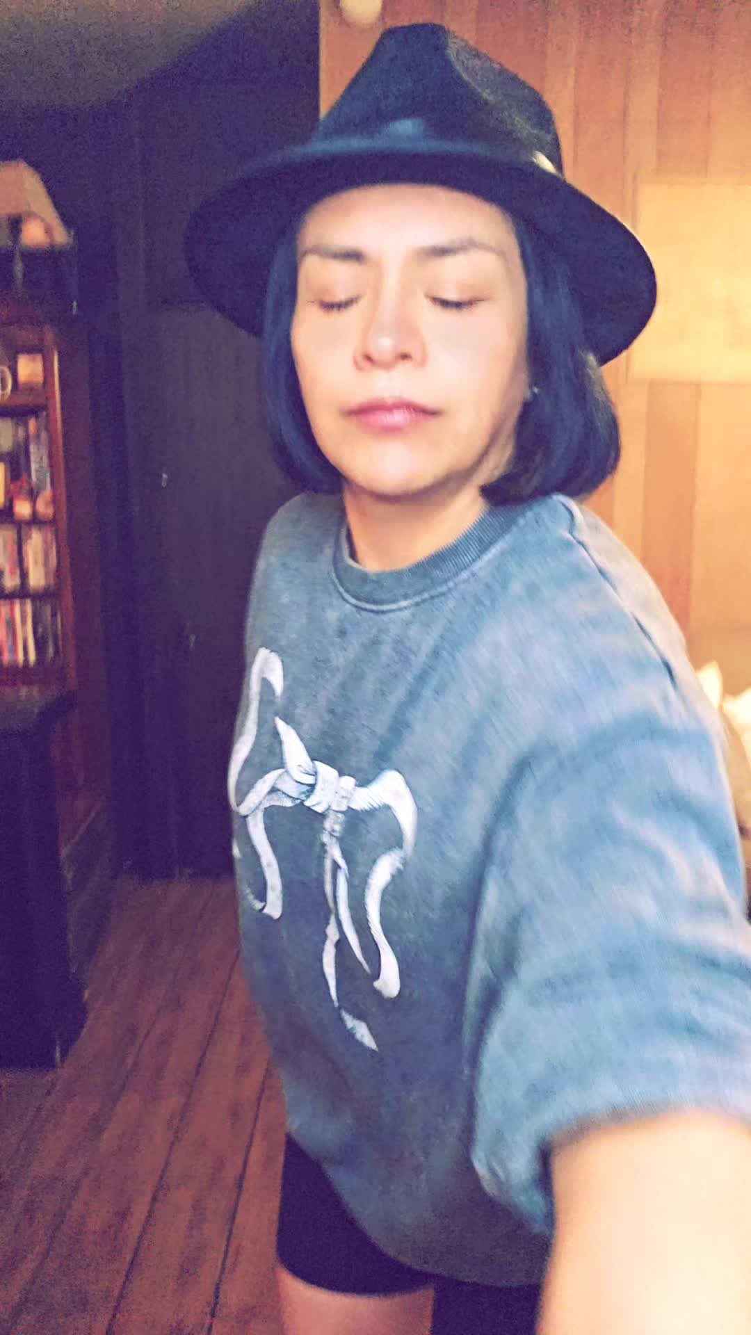 @Busy.beeglamour