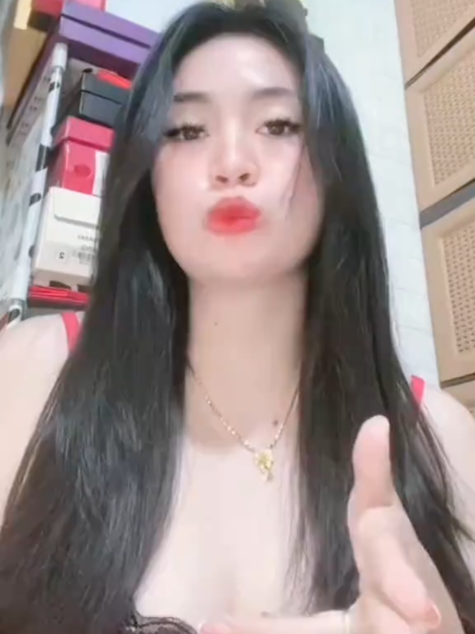 @CY