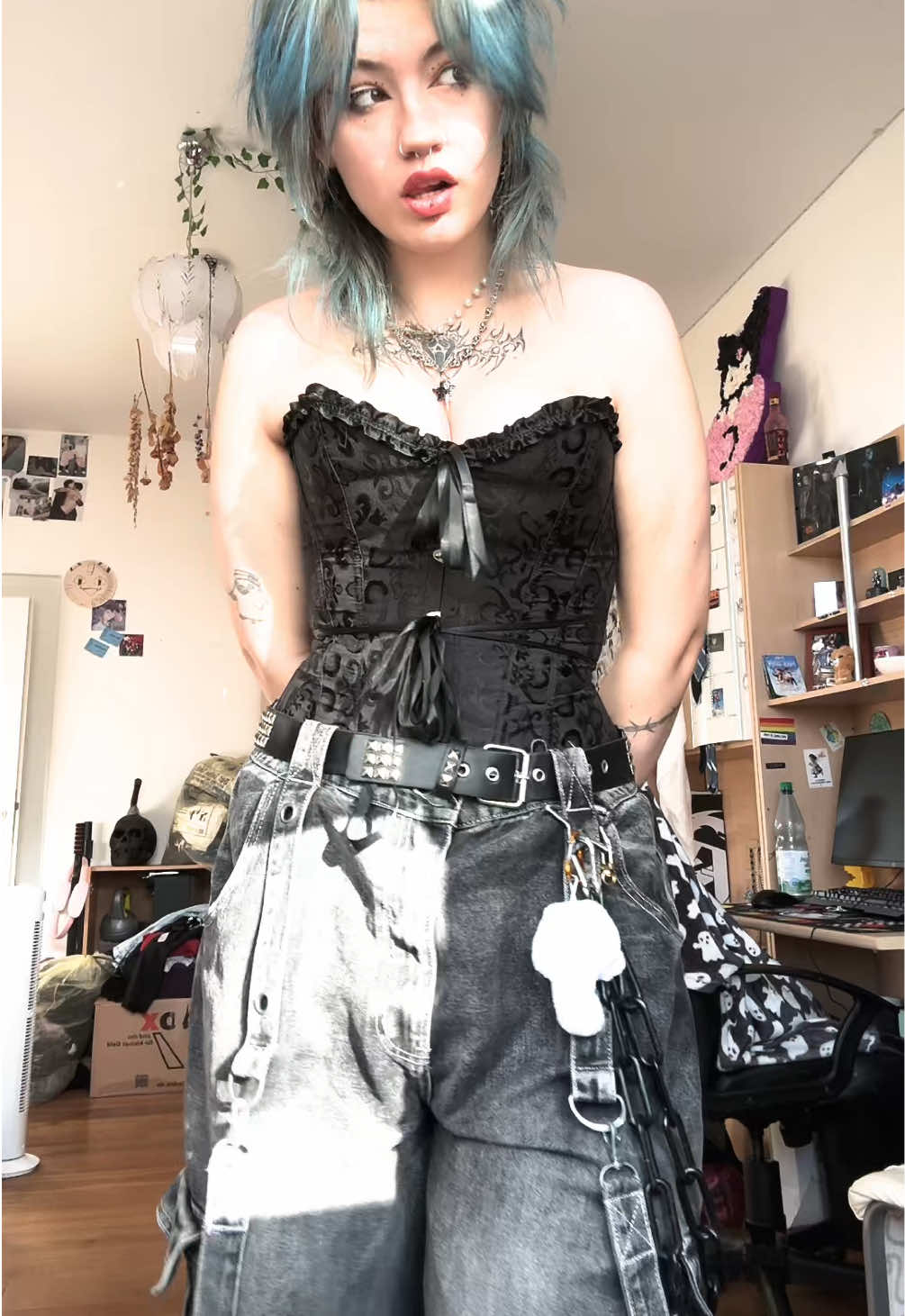 @yeehgoddess
