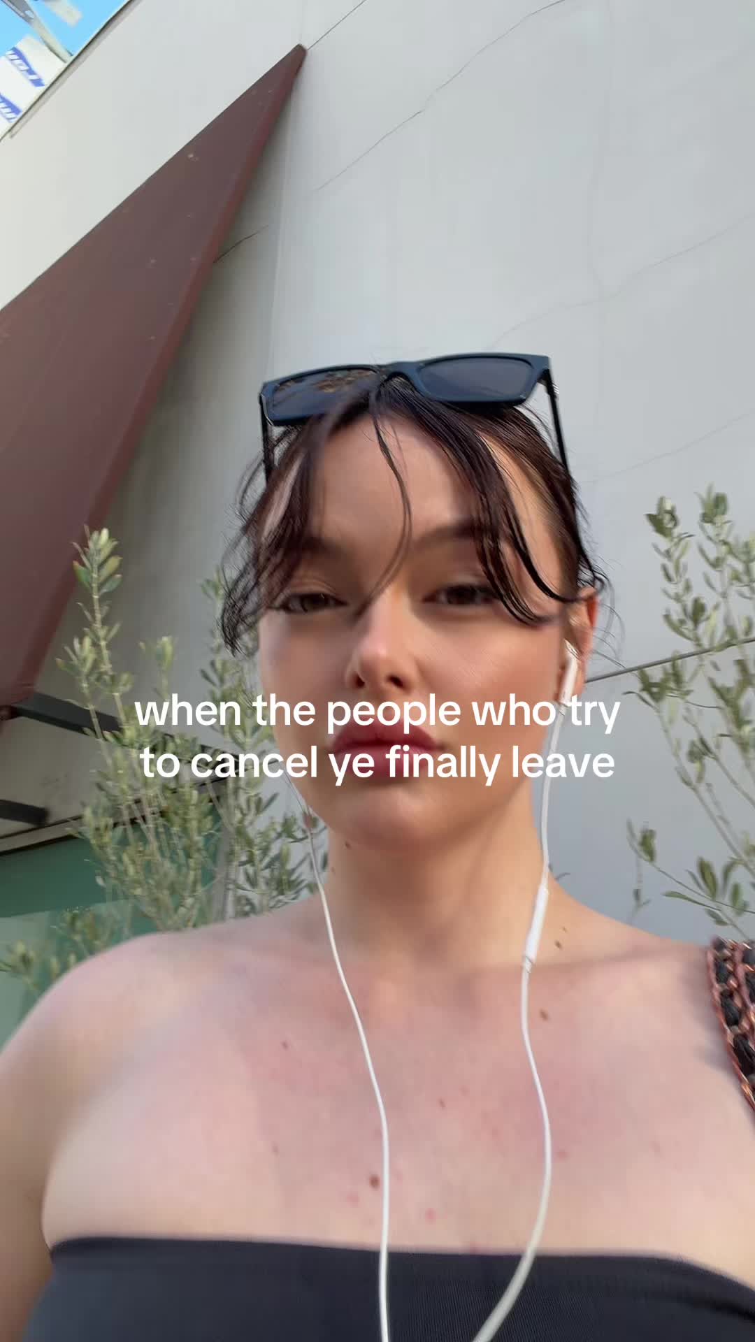 @Meret