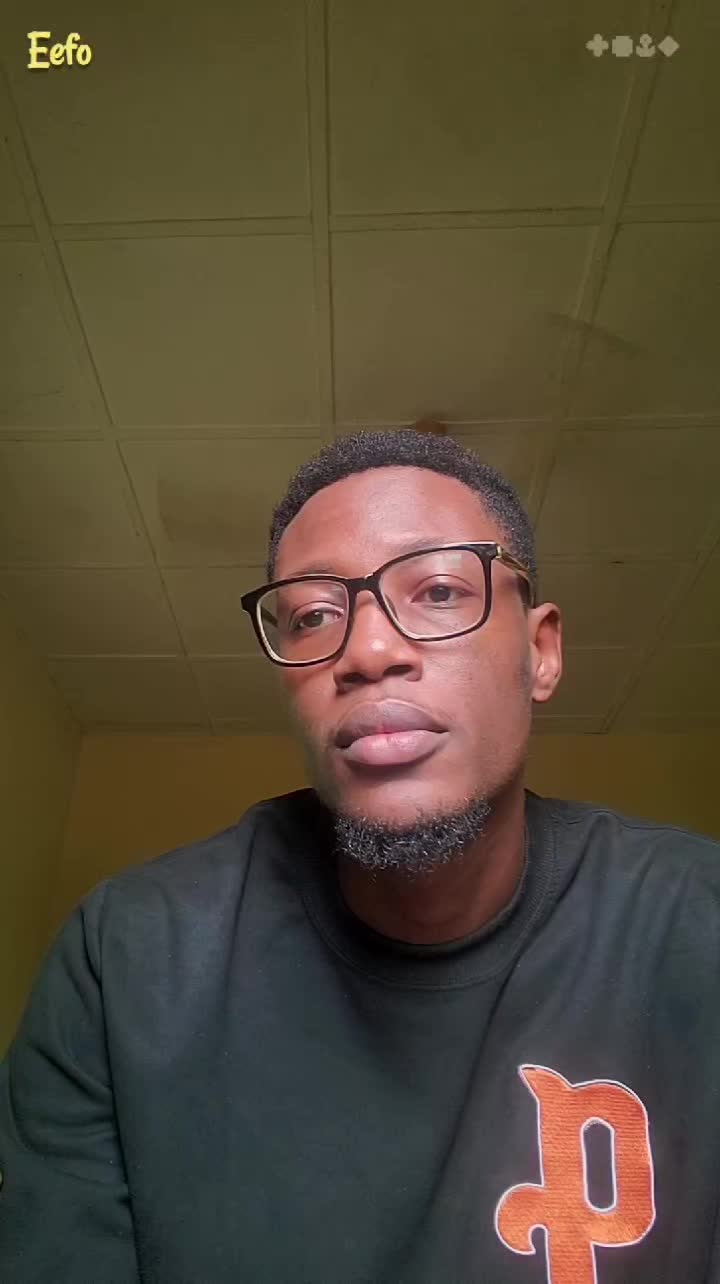 @Eefo | Singer-songwriter