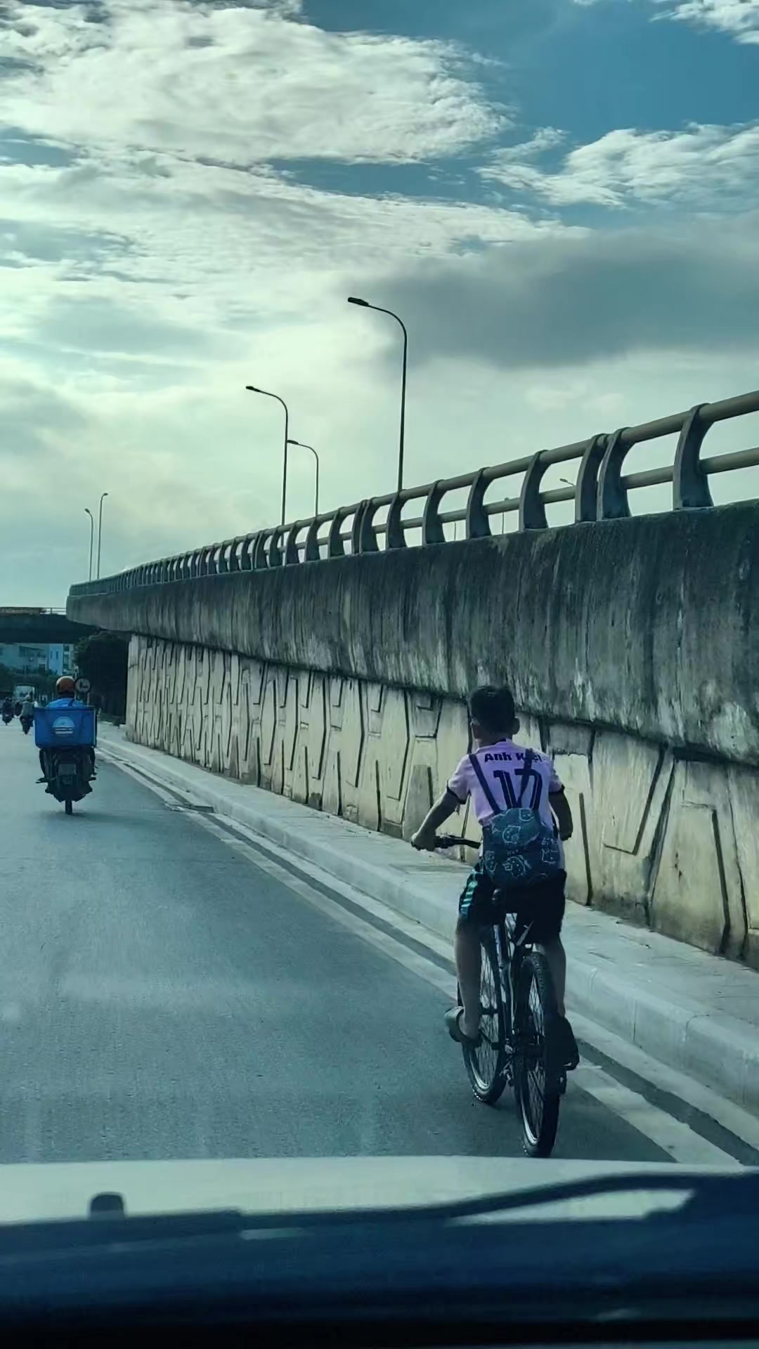 @Dũng Chuối