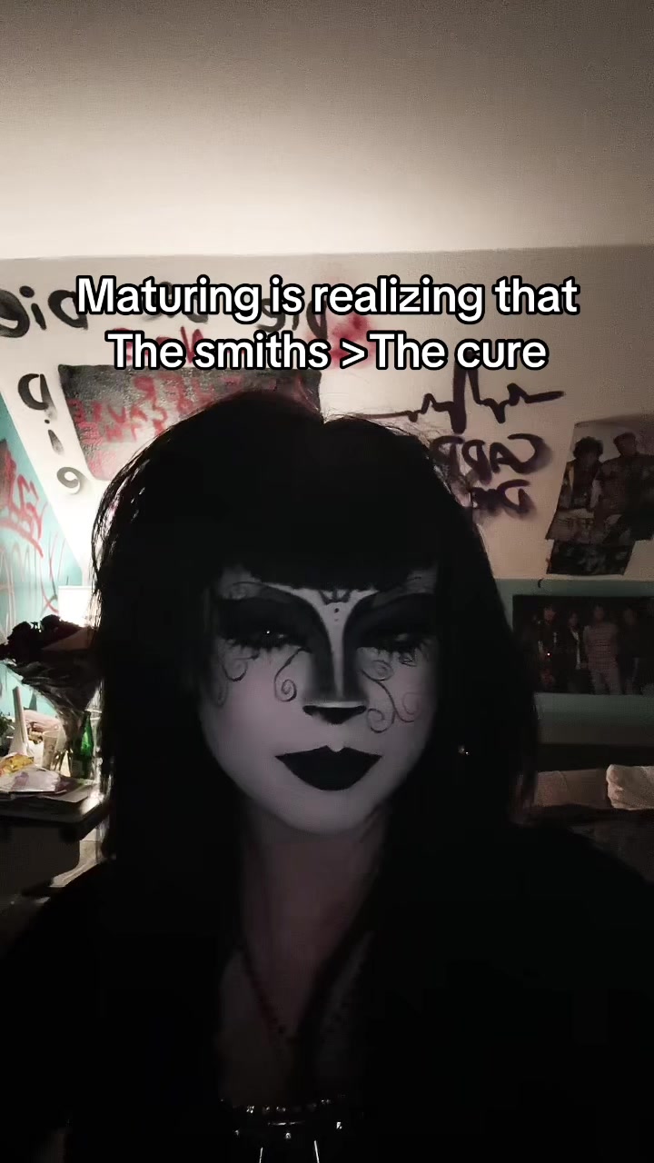 @Lina🦇🎸