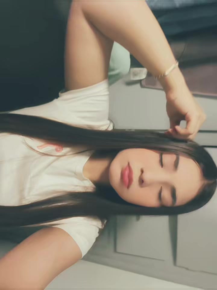 @𝚈