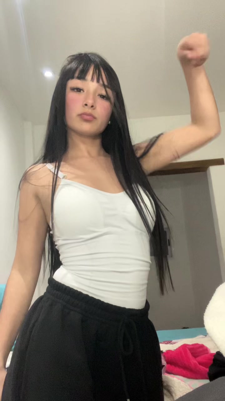 @abril miranda