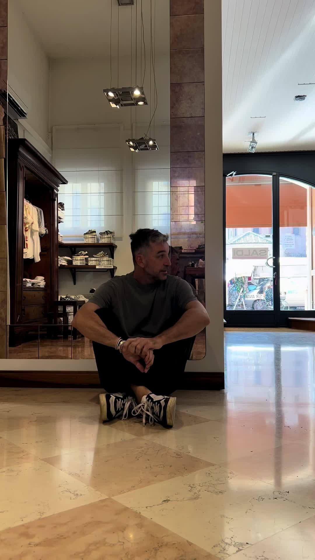 @SIR ANDREW’S Carpi Boutique