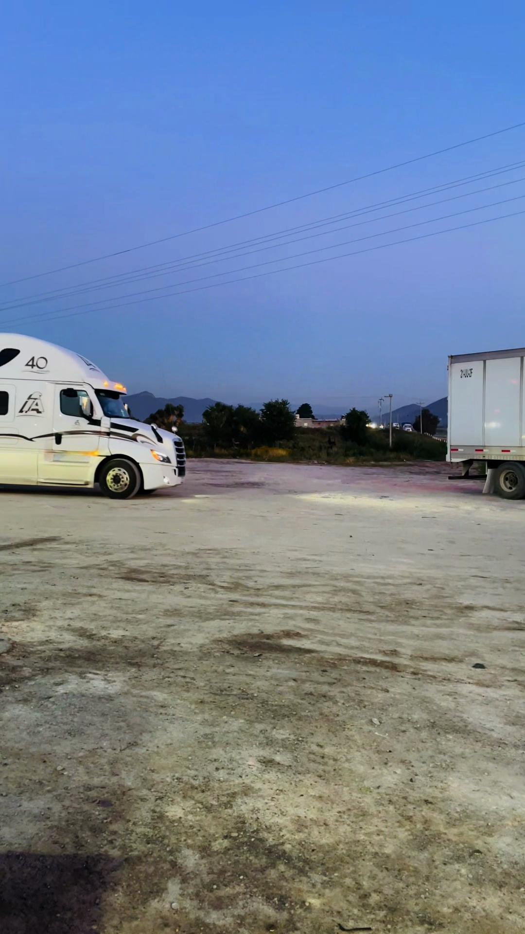 @mirandasanchez497🐷🚛✨