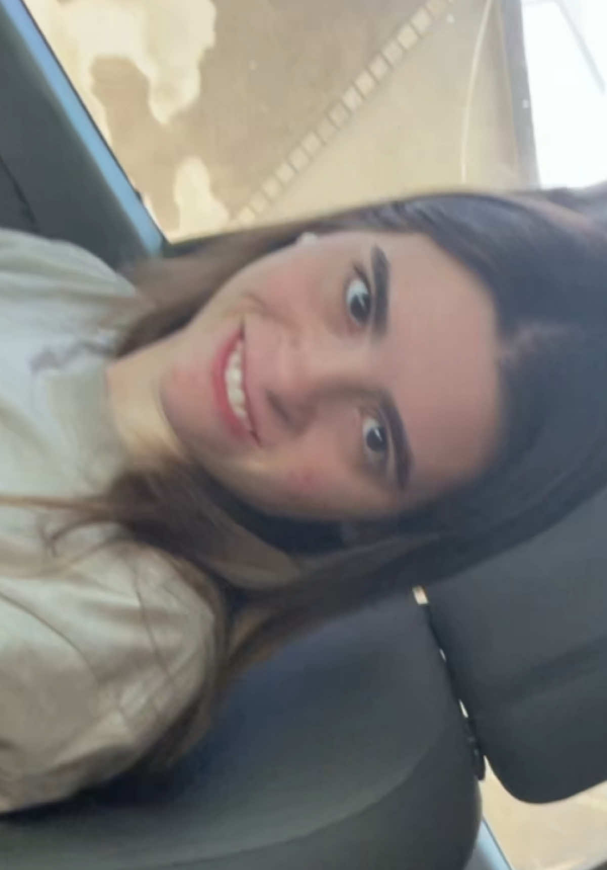 @Maria Cecília