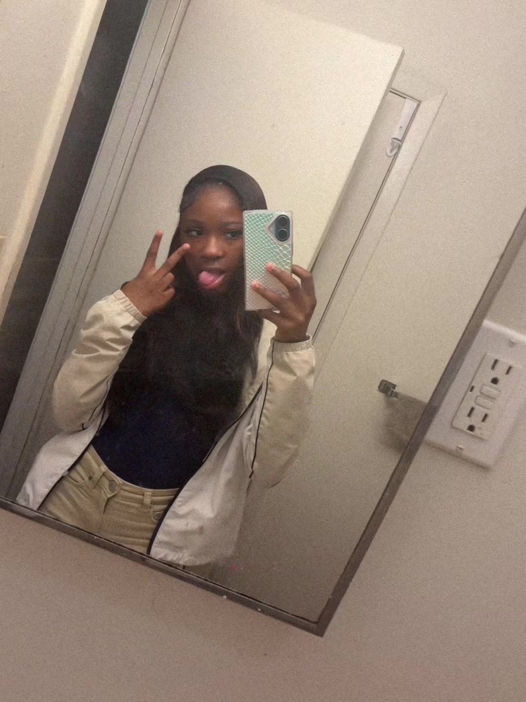 @imnlovewdarkskinsnbrownskins &lsquo;