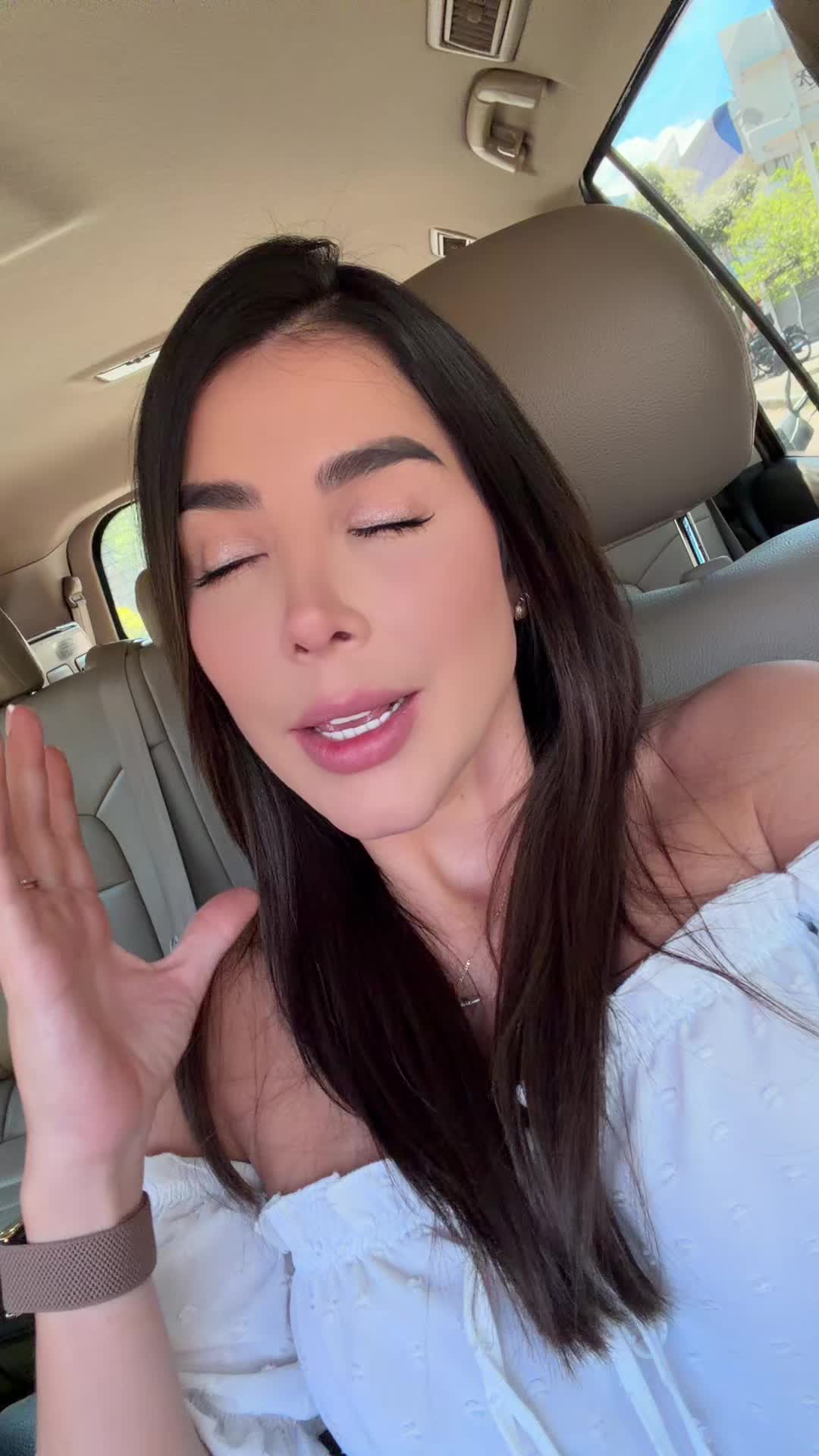@Adriana Gutierrez Go