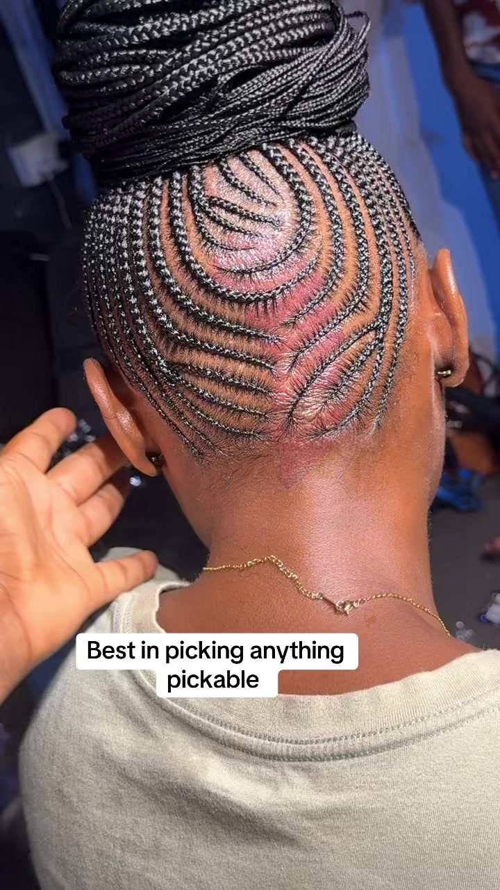 @Hairstylist in oshodi mainland