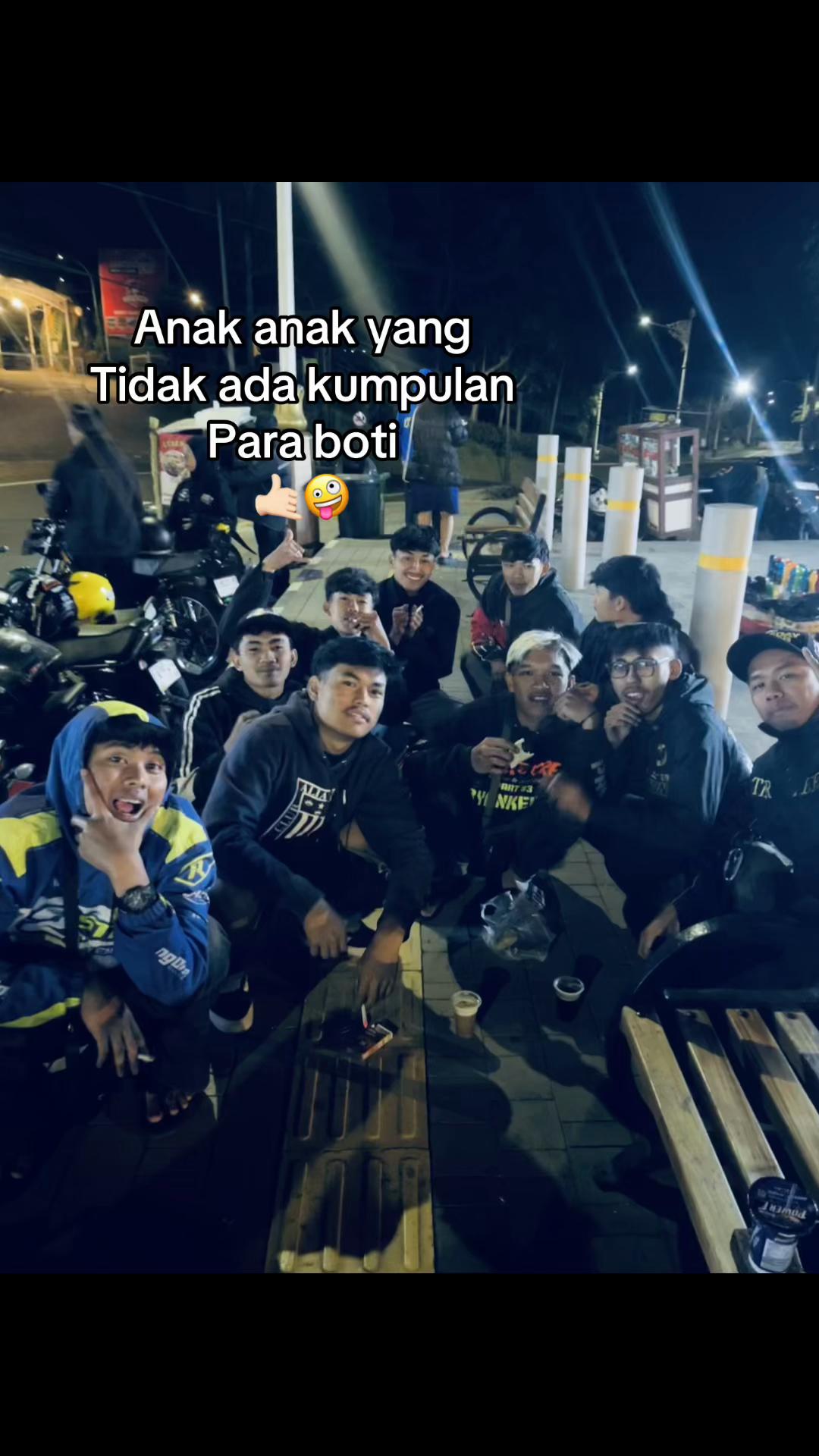@𝙠𝙞𝙣𝙜𝙂𝙪𝙣𝙩𝙪𝙧⚡️