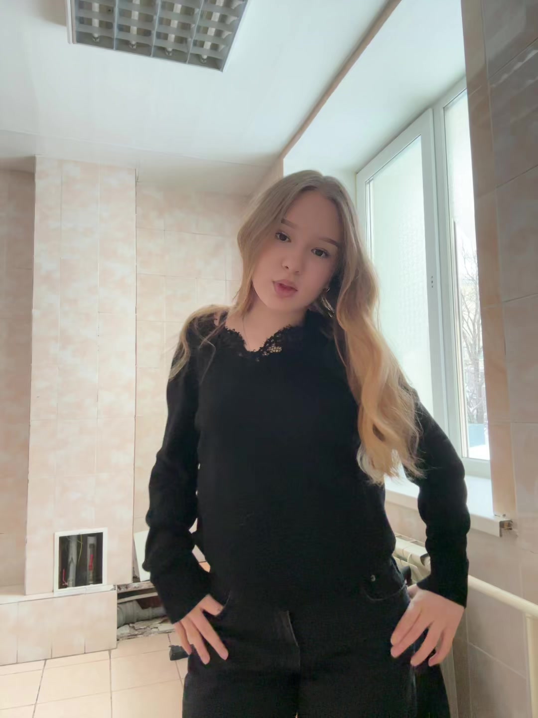 @алиса