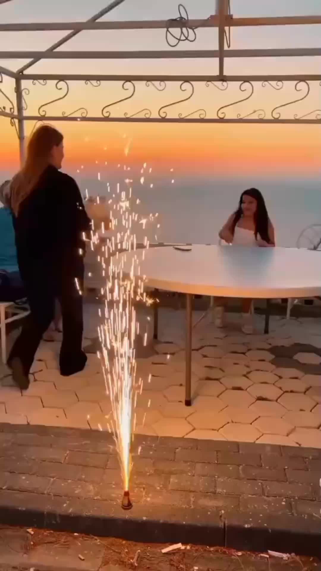 @EmelErdem