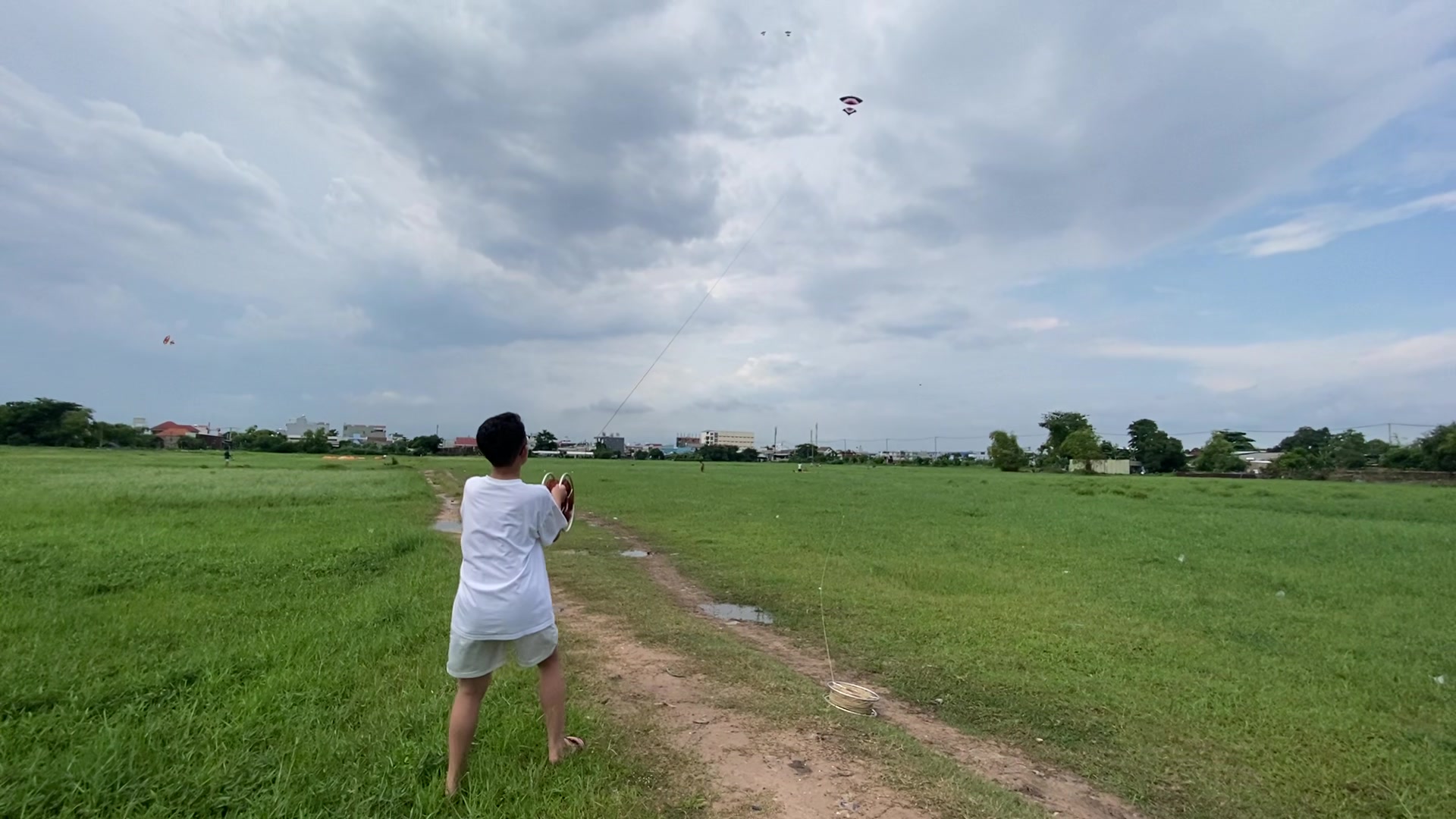 @Thả diều cùng Lợi
