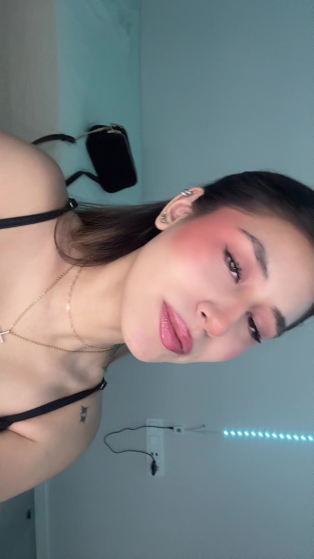 @ValentinaLewensztain
