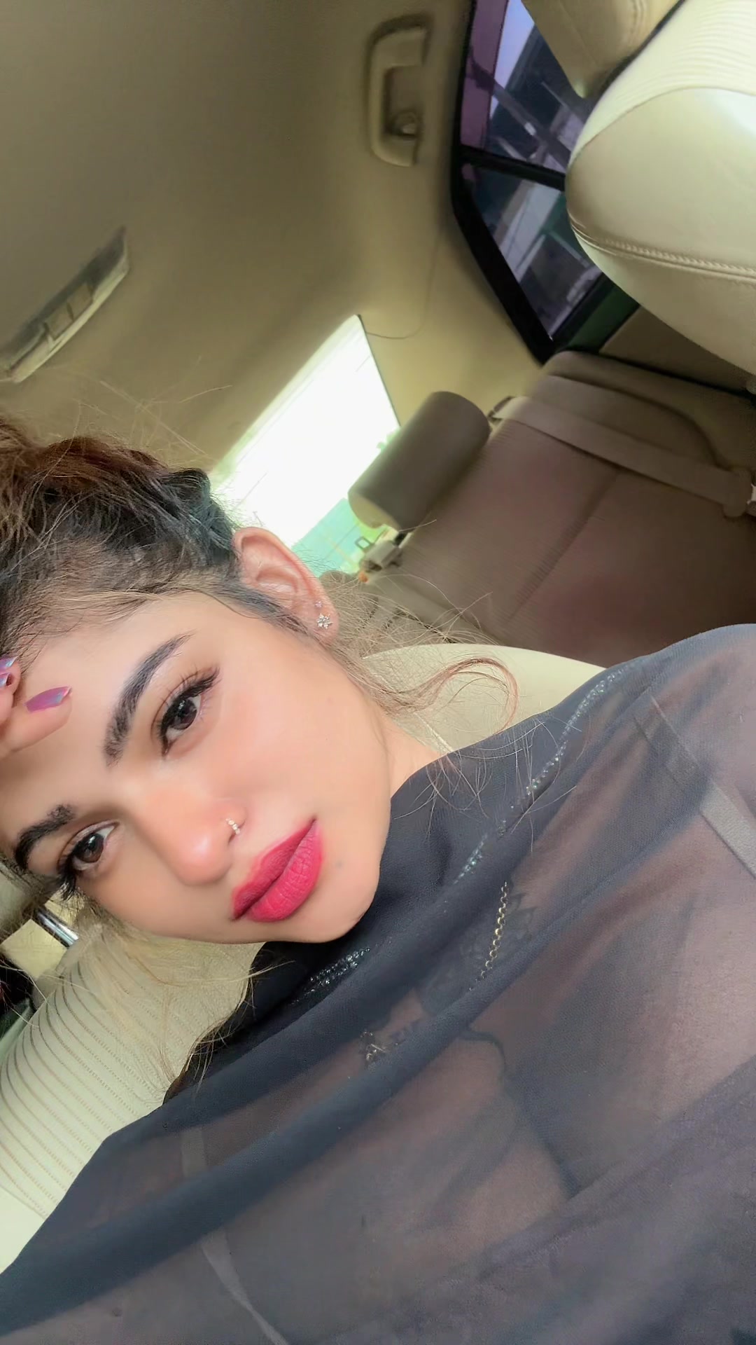@tharuqeen🫧🦄🎀💗🪼🪭🌈🫧🍄✨