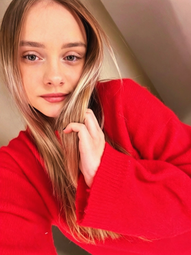 @Valeria🥰 fan page😇