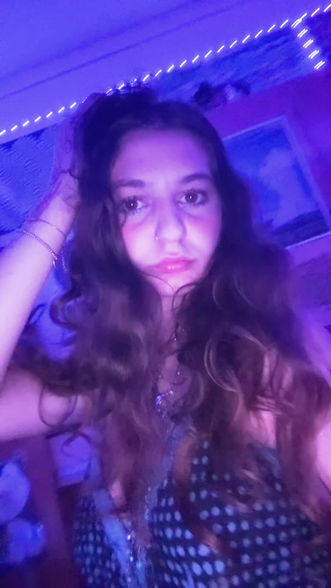 @lindsey ⋆˚꩜。