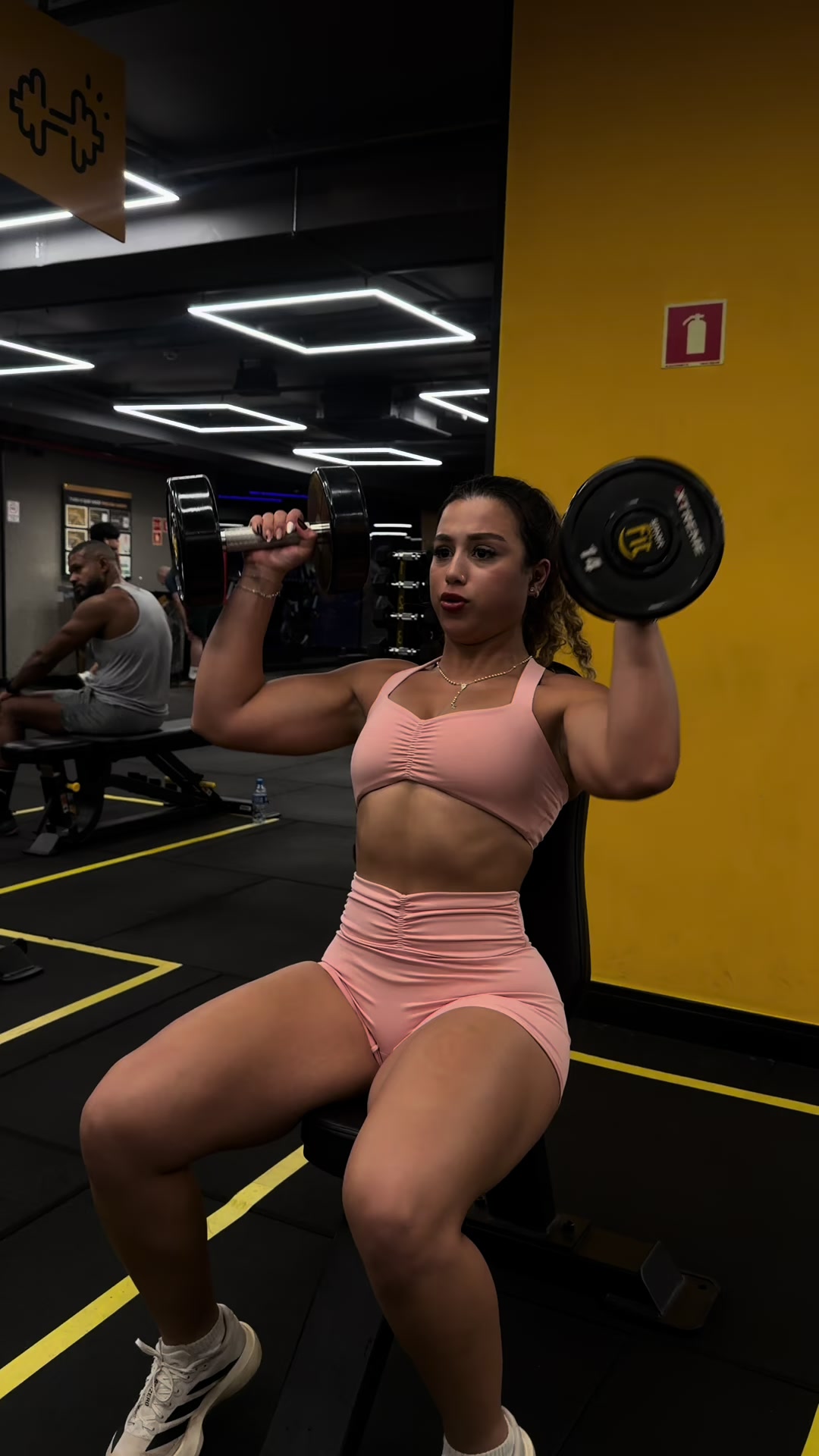 @paulinha veludo