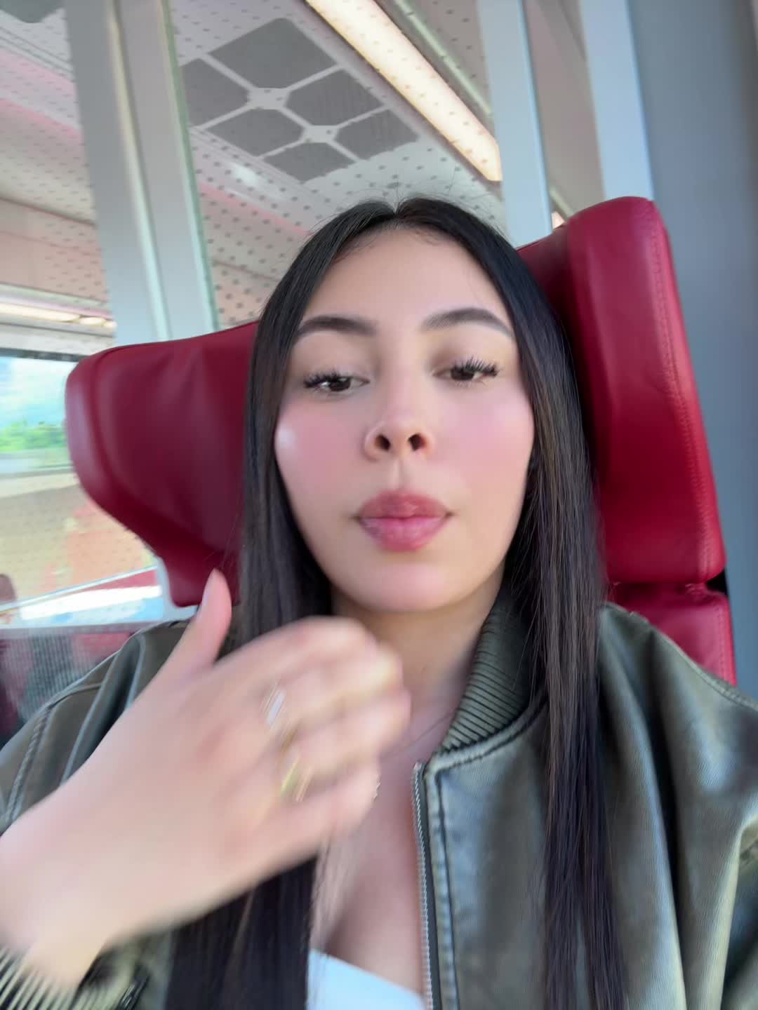 @Nicole D.