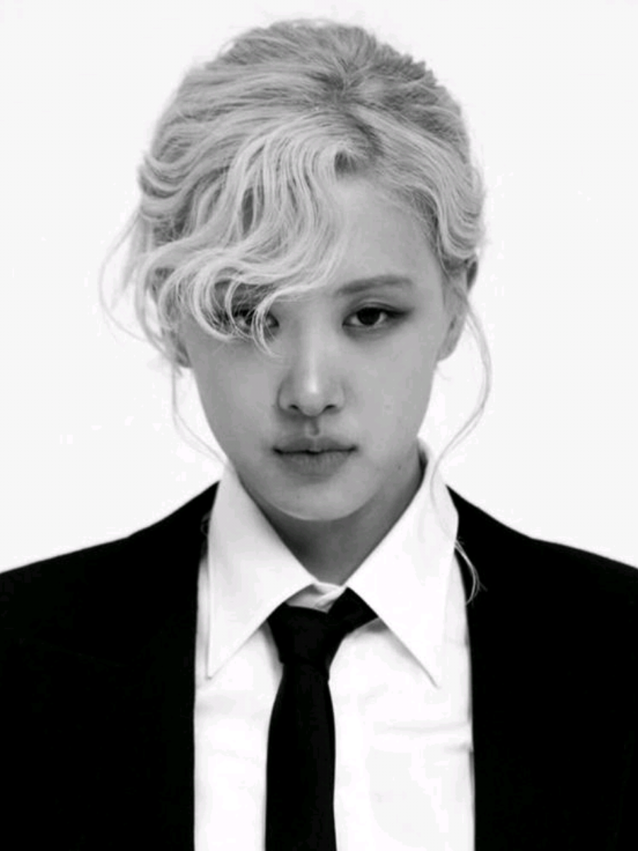 @ₙₑₕᵢᵣₛₐ𝓭ₑᯓ★⋆. 𐙚 ˚