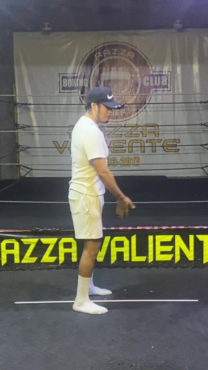 @Razza valiente