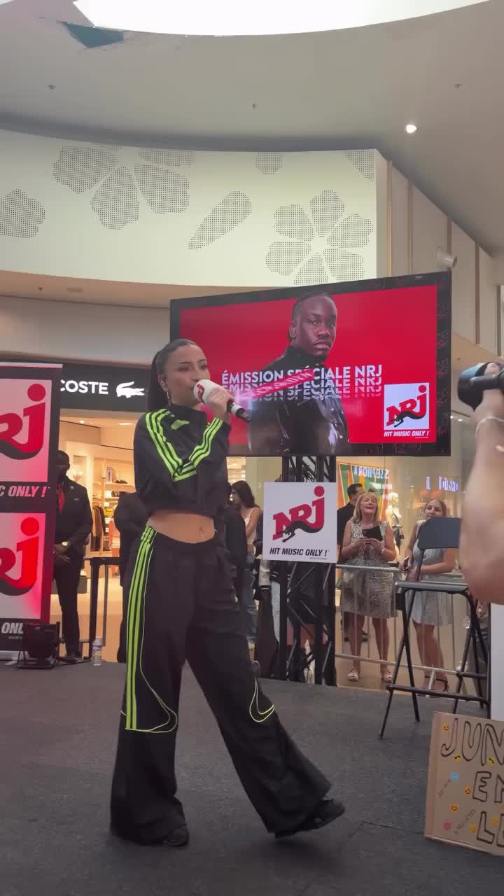 @Leniefans