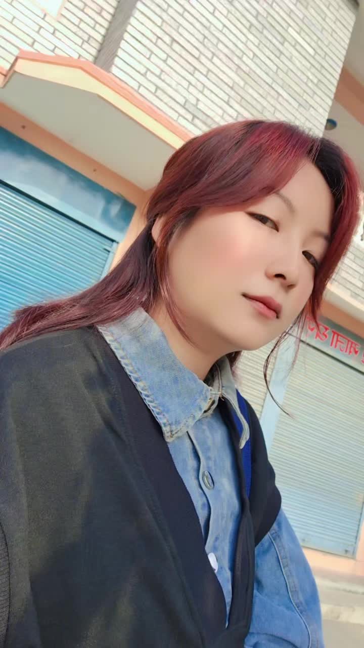 @LaKsH-me🤭🫶